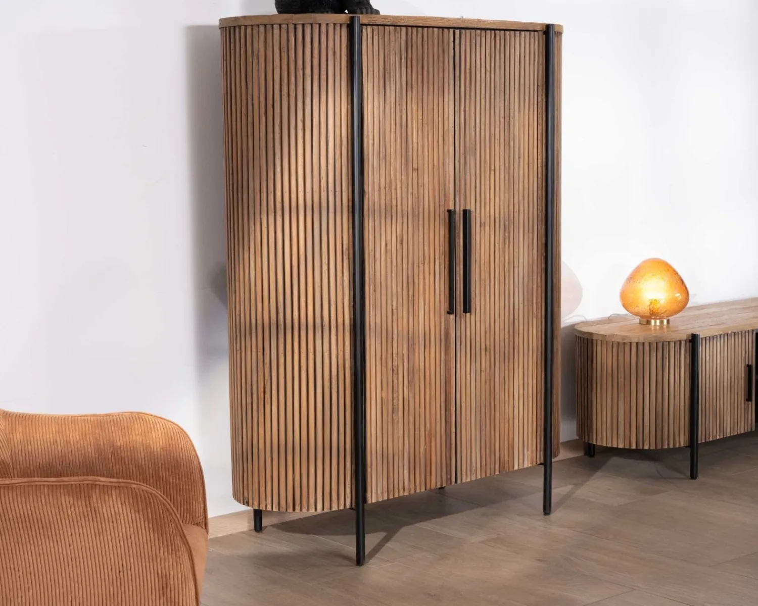 Meuble House Armoirette arrondie 120 cm en bois exotiques "Troms" New