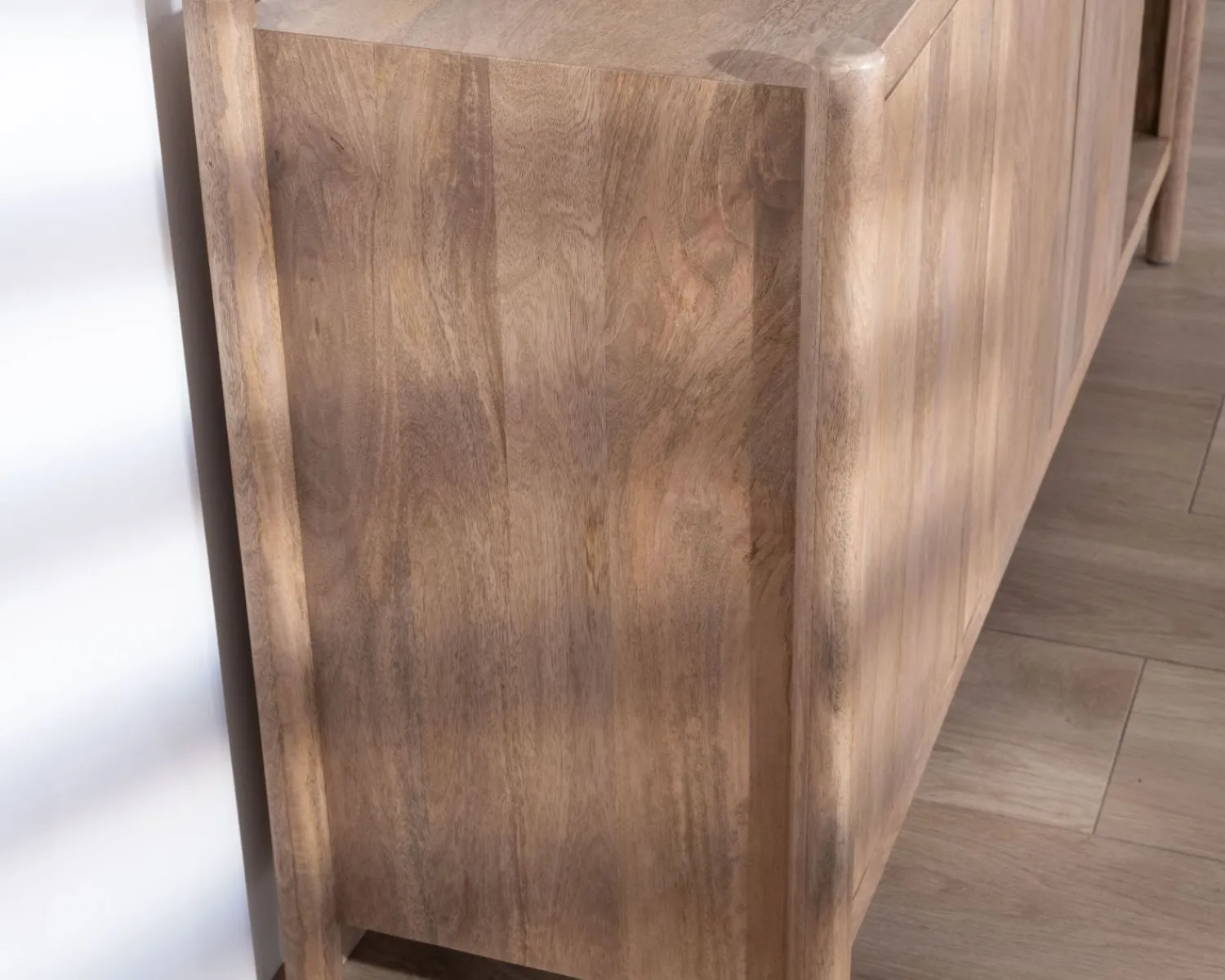 Meuble House Bahut 3 portes et niches en manguier esprit japandi "Orobie" 180 cm Hot