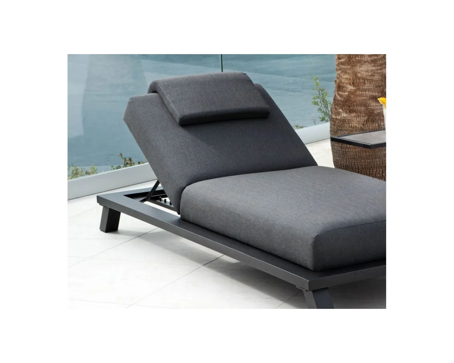 Meuble House Bain de soleil haut de gamme anthracite tissu Sunbrella "Nusa Pedina" Discount