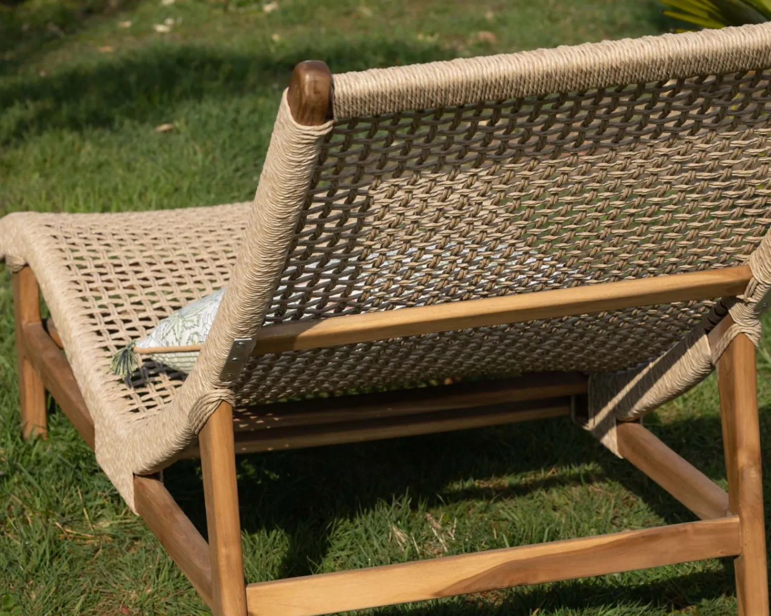 Meuble House Bain de soleil 1 place en teck "Alizé" avec assise tressée Sale