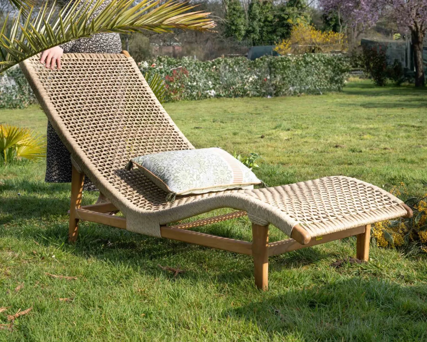 Meuble House Bain de soleil 1 place en teck "Alizé" avec assise tressée Sale