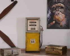 Meuble House Bar insolite style pompe à essence métal jaune esprit vintage "Crazy" Sale