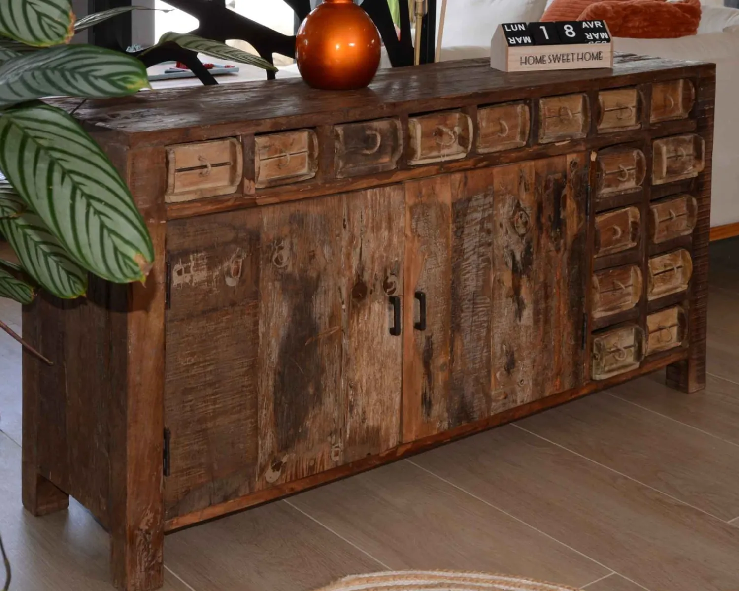 Meuble House Buffet bas ethnique en bois exotique brut recyclé 150cm "Népalaise" Online