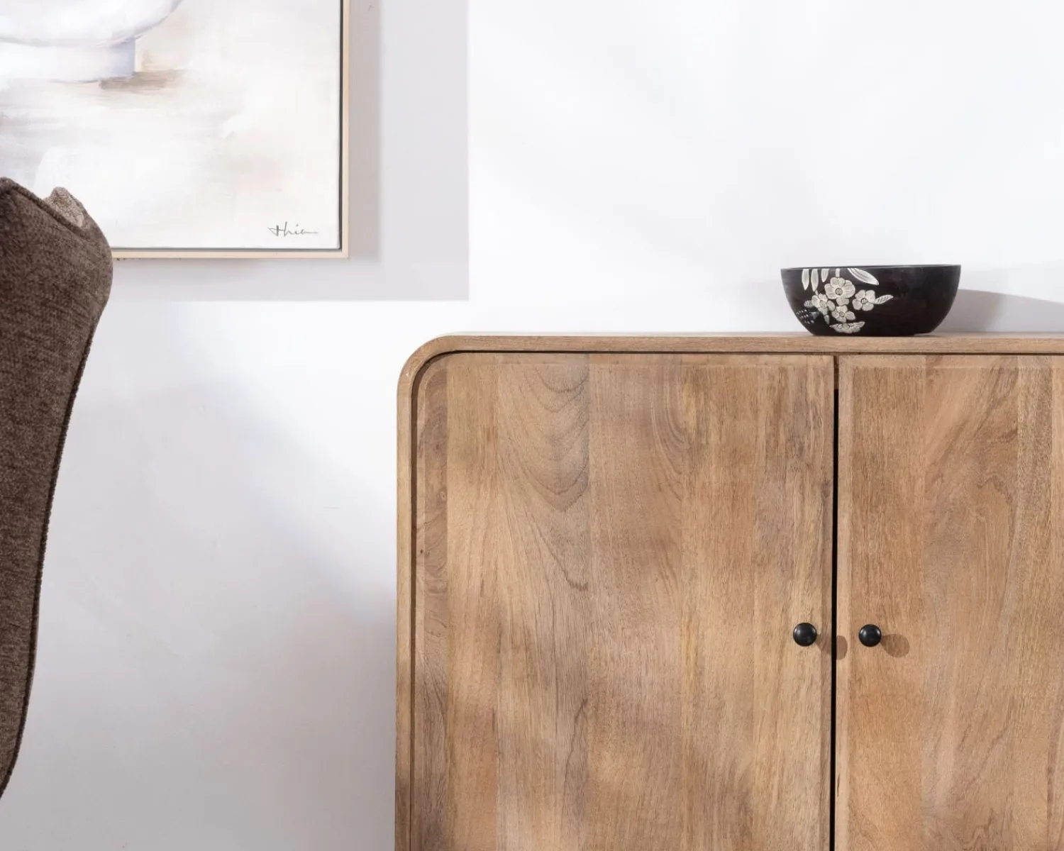 Meuble House Buffet 140 cm style pop en manguier "Plume" 3 portes Hot