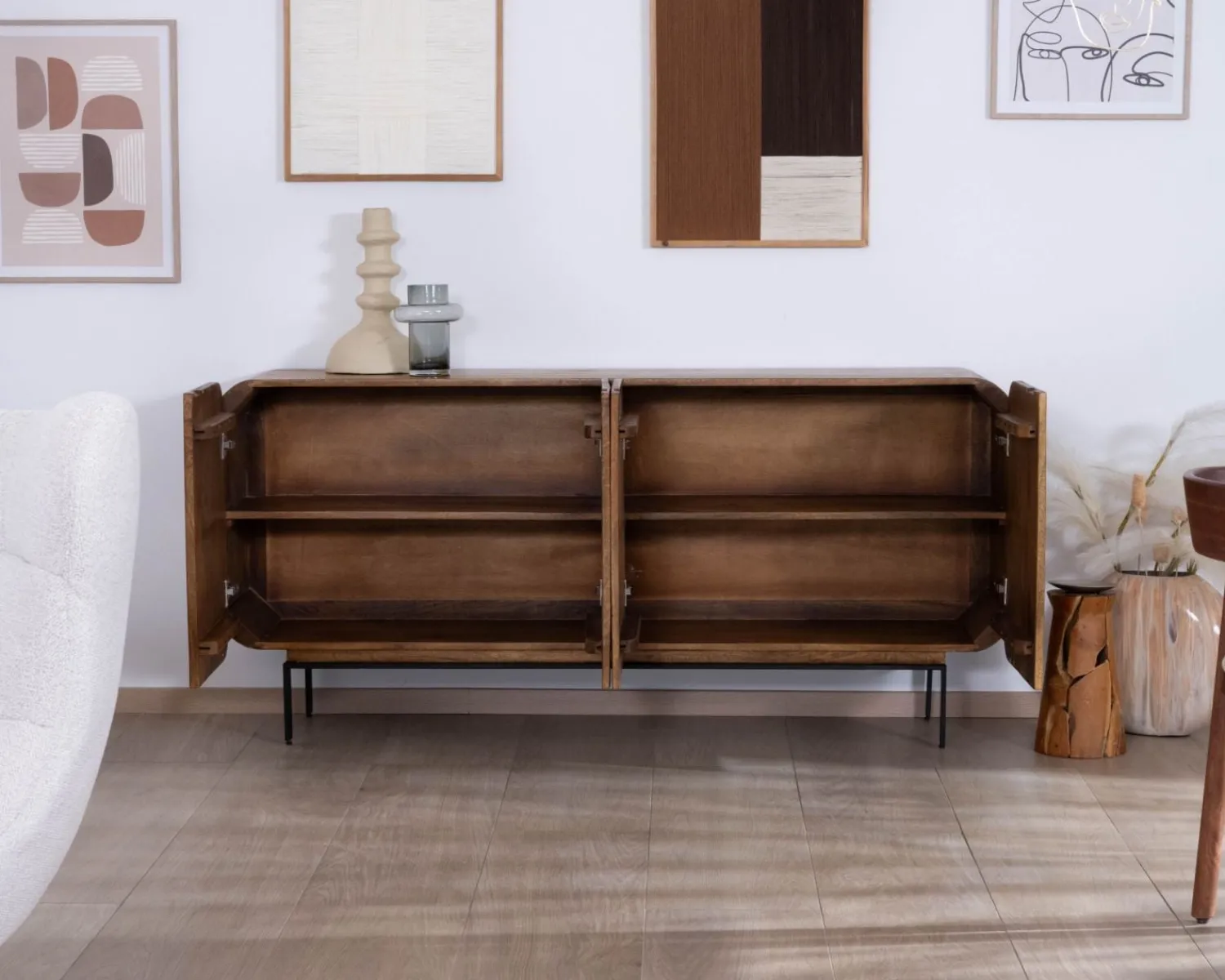 Meuble House Buffet 4 portes style newtro en manguier "Moky" 175 cm