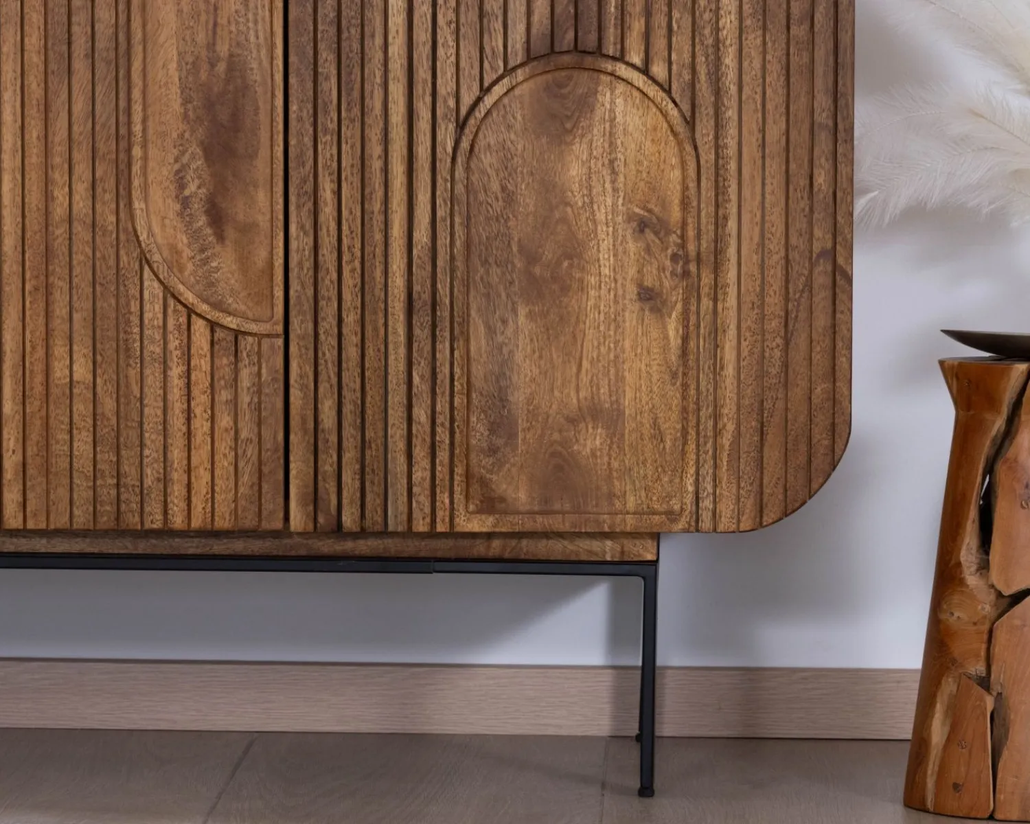 Meuble House Buffet 4 portes style newtro en manguier "Moky" 175 cm