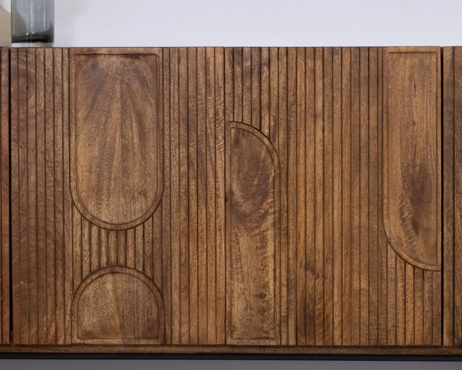 Meuble House Buffet 4 portes style newtro en manguier "Moky" 175 cm