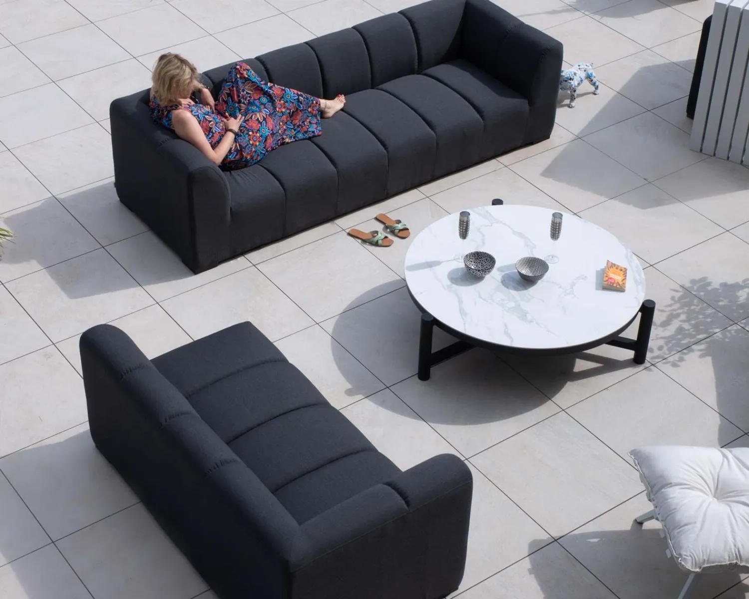 Meuble House Canapé d'angle spécial extérieur tissu gris foncé haut de gamme "Terrasse"