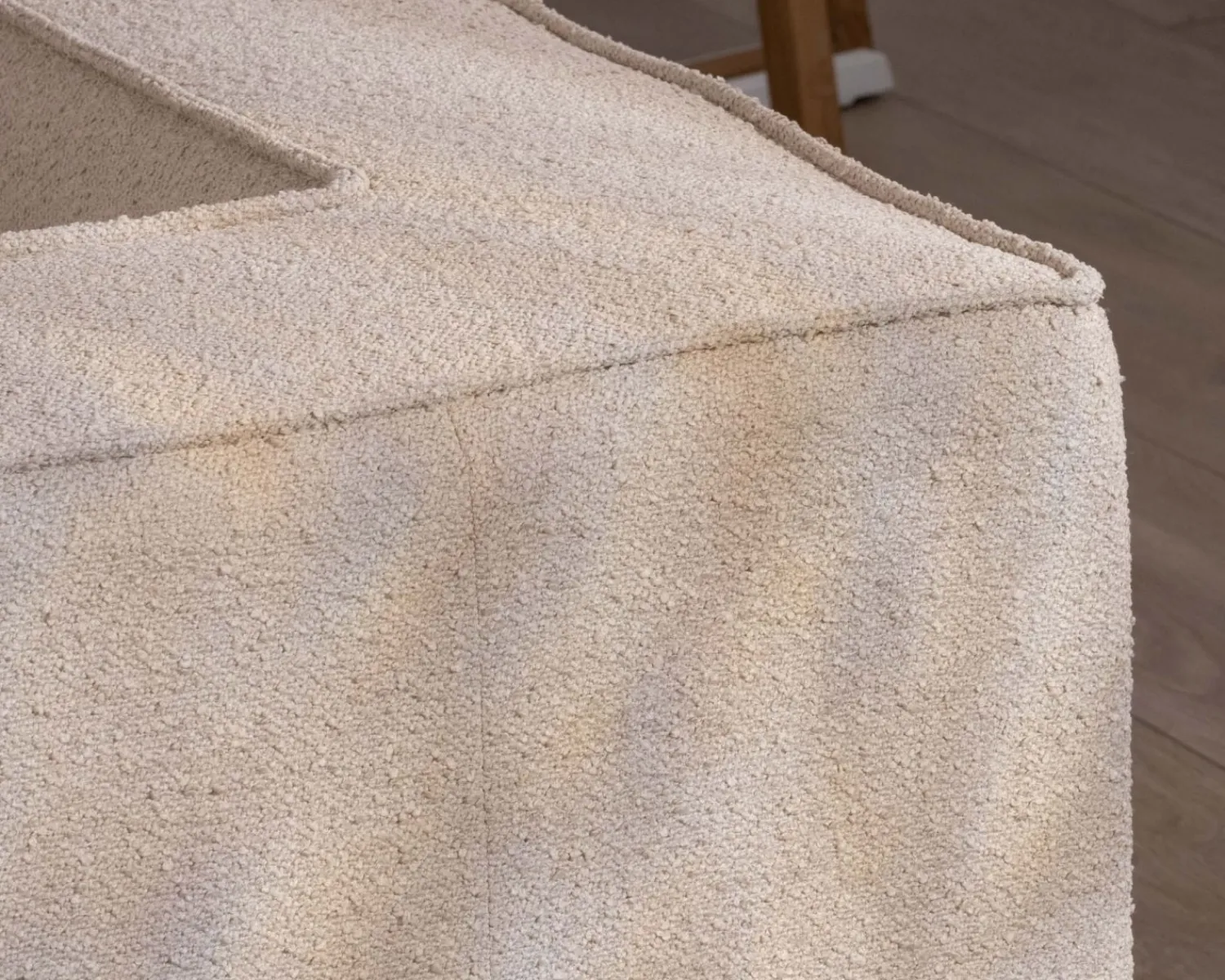 Meuble House Canapé modulaire en angle en tissu bouclette beige "Alcazar" Outlet