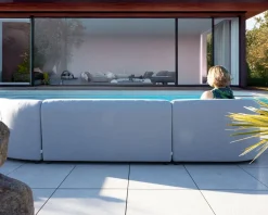 Meuble House Canapé panoramique modulaire spécial extérieur en tissu gris clair 