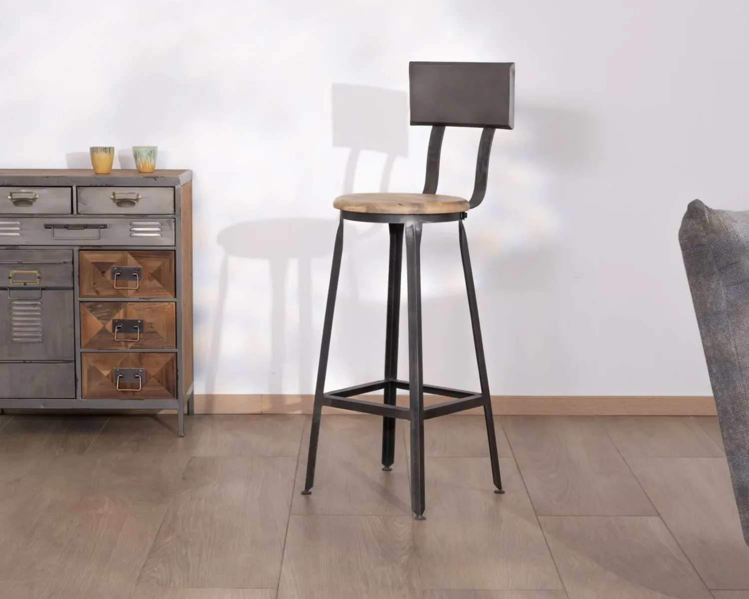 Meuble House Chaise de bar métal gris antique et bois "Atelier grey" hauteur 110 cm Sale