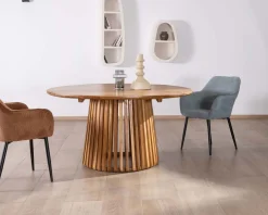 Meuble House Chaise de repas contemporaine en velours côtelé bleu clair et pieds métal noir 