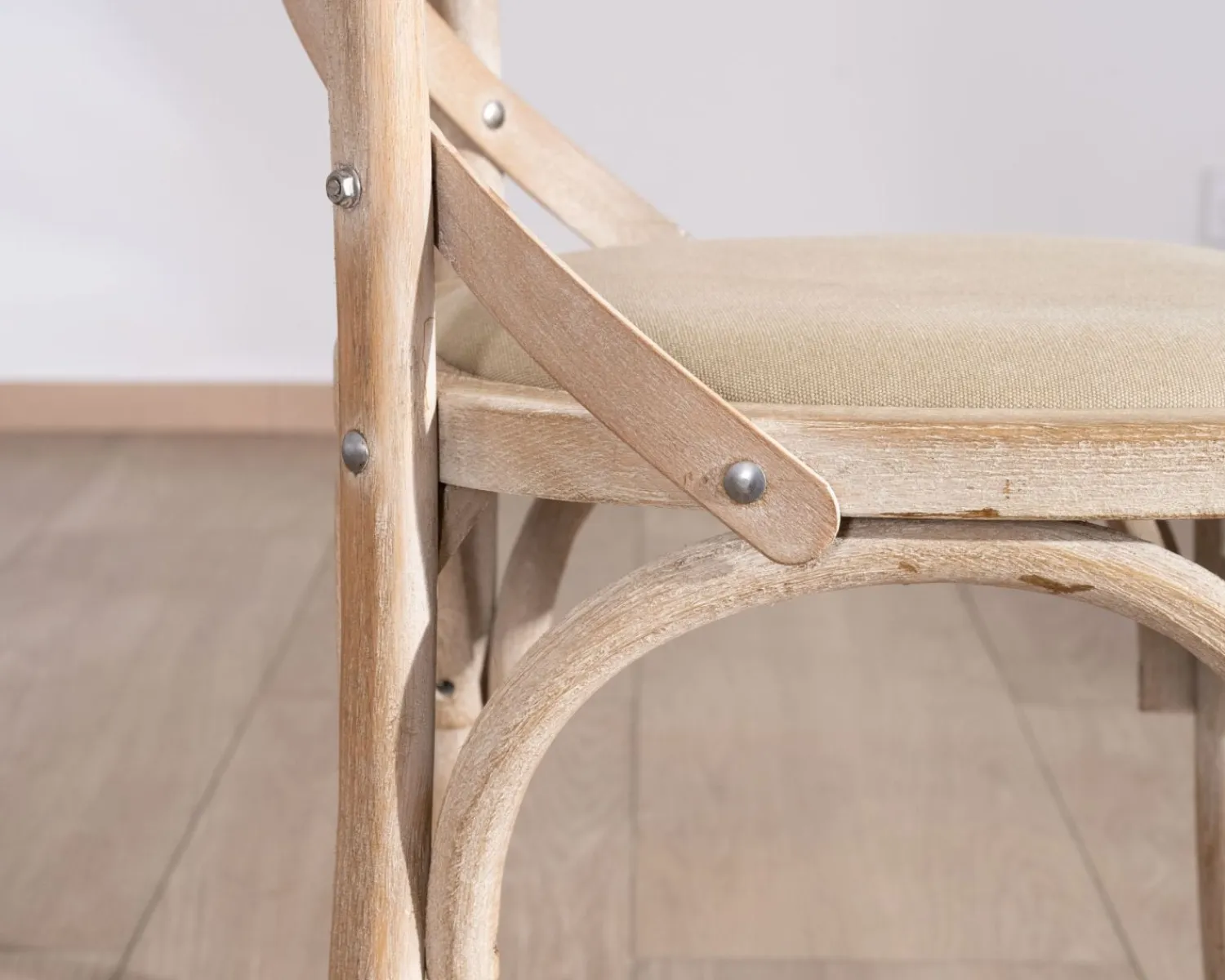 Meuble House Chaise de repas esprit bistrot en chêne et assise tissu "Brosti" Online