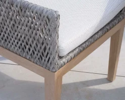 Meuble House Chaise d'extérieur haut de gamme tressée en teck et textile chiné