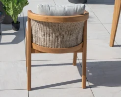 Meuble House Chaise d'extérieur haut de gamme et design en teck avec coussins écru chiné