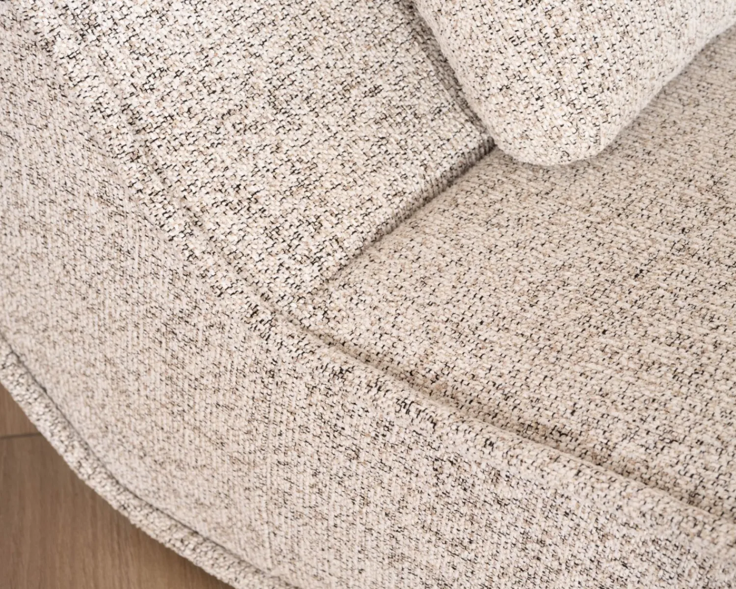 Meuble House Chaise longue d'intérieur design en tissu tramé blanc cassé "Syltan" Discount