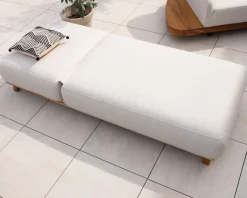 Meuble House Chaise longue luxueuse teck et tissu écru sans surpiqure 