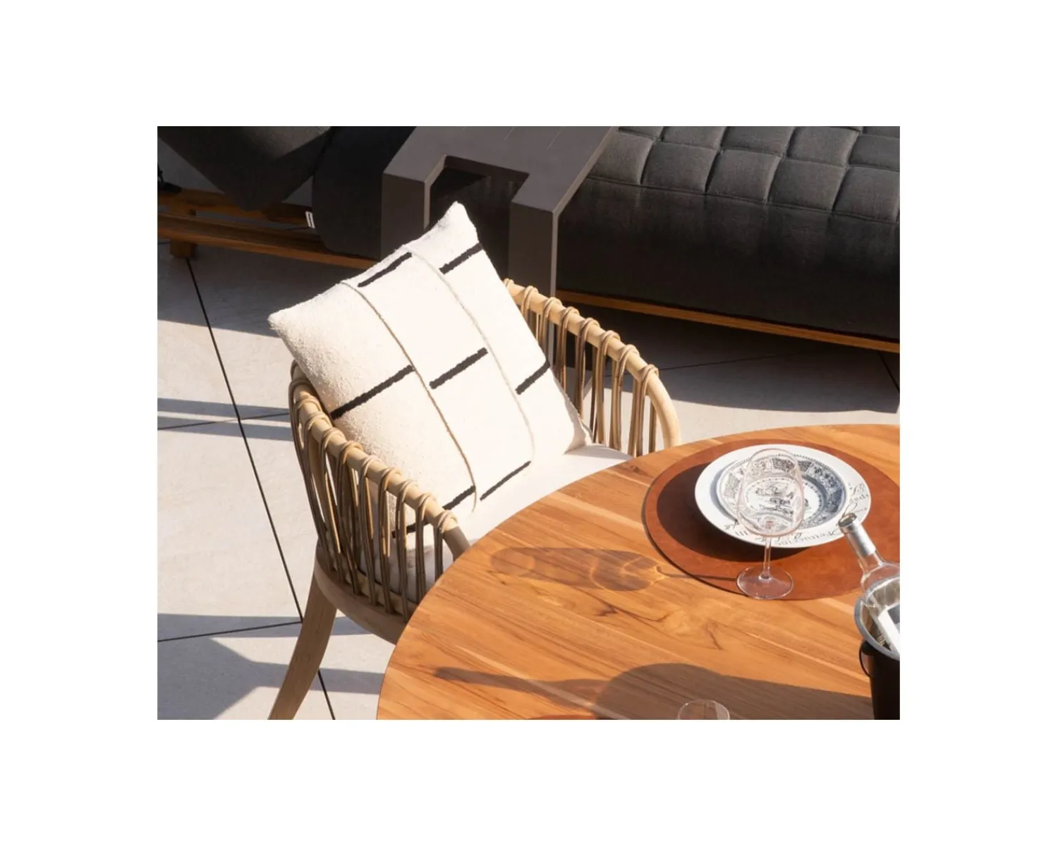 Meuble House Coussin de canapé blanc cassé et noir "Kavon" motif graphique Clearance