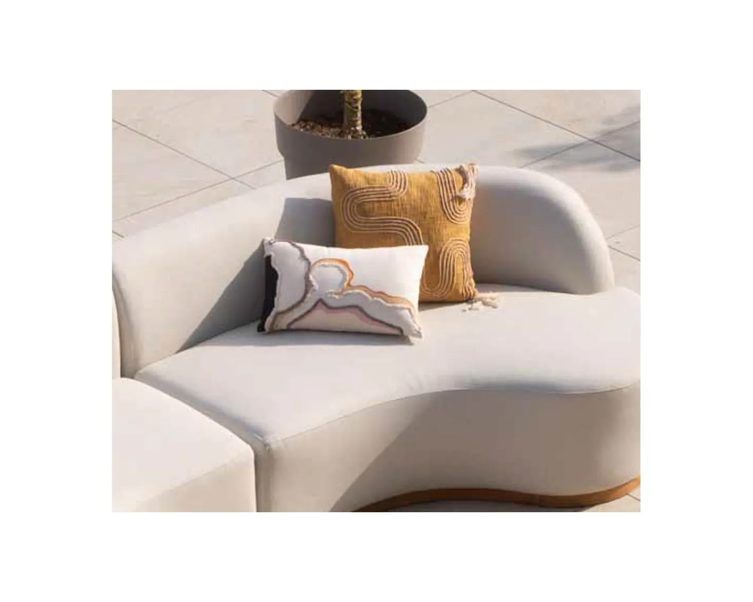Meuble House Coussin en tissu coton flammé "Ethnic" 45 x 45 cm beige et jaune