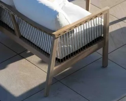 Meuble House Ensemble canapé et fauteuils matelassés en teck et corde