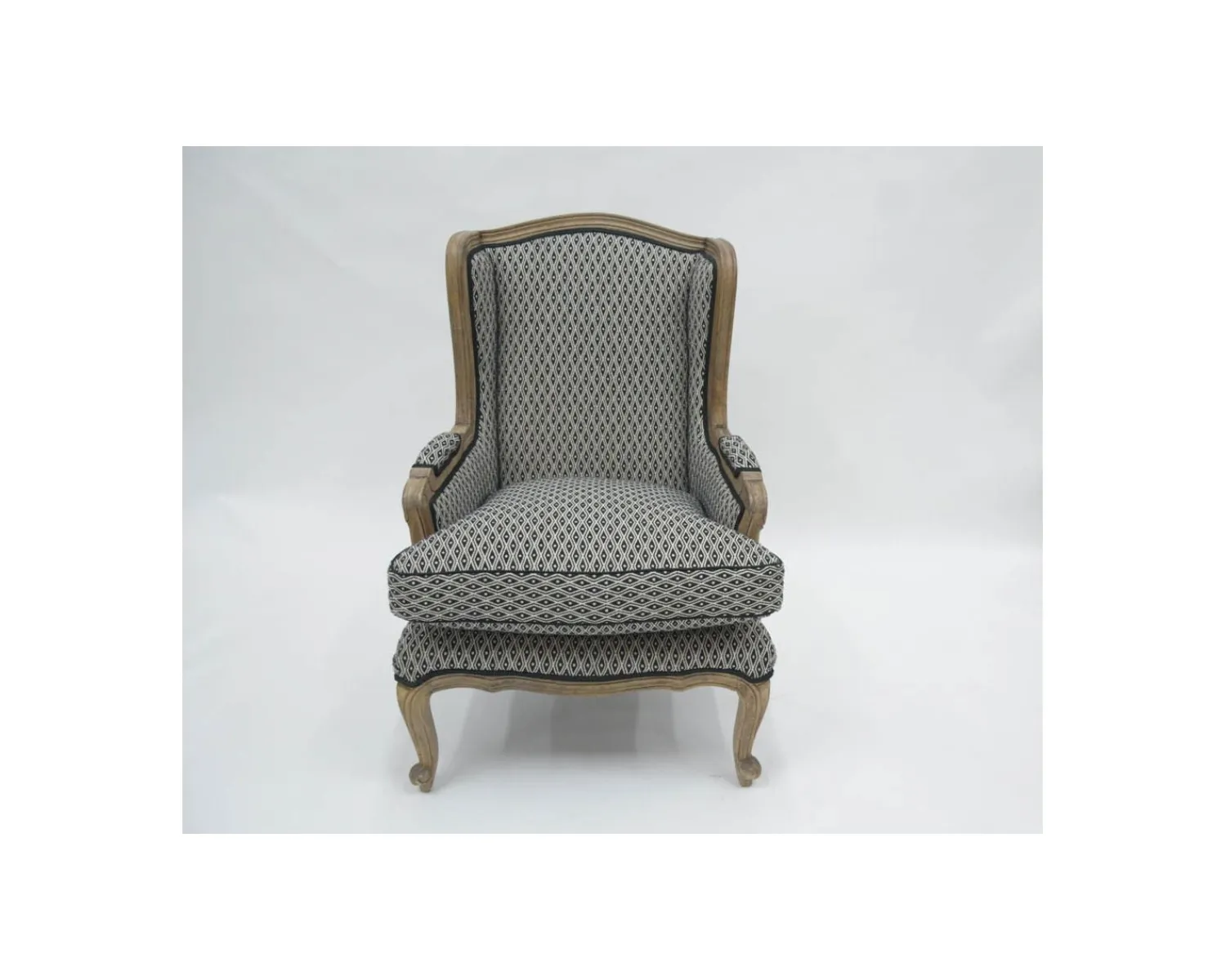 Meuble House Fauteuil bergère "Sofia" bois massif et tissu noir et blanc à losanges Clearance