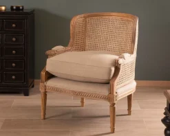Meuble House Fauteuil cannage et bois sculpté esprit vintage chic "Legacy" Sale