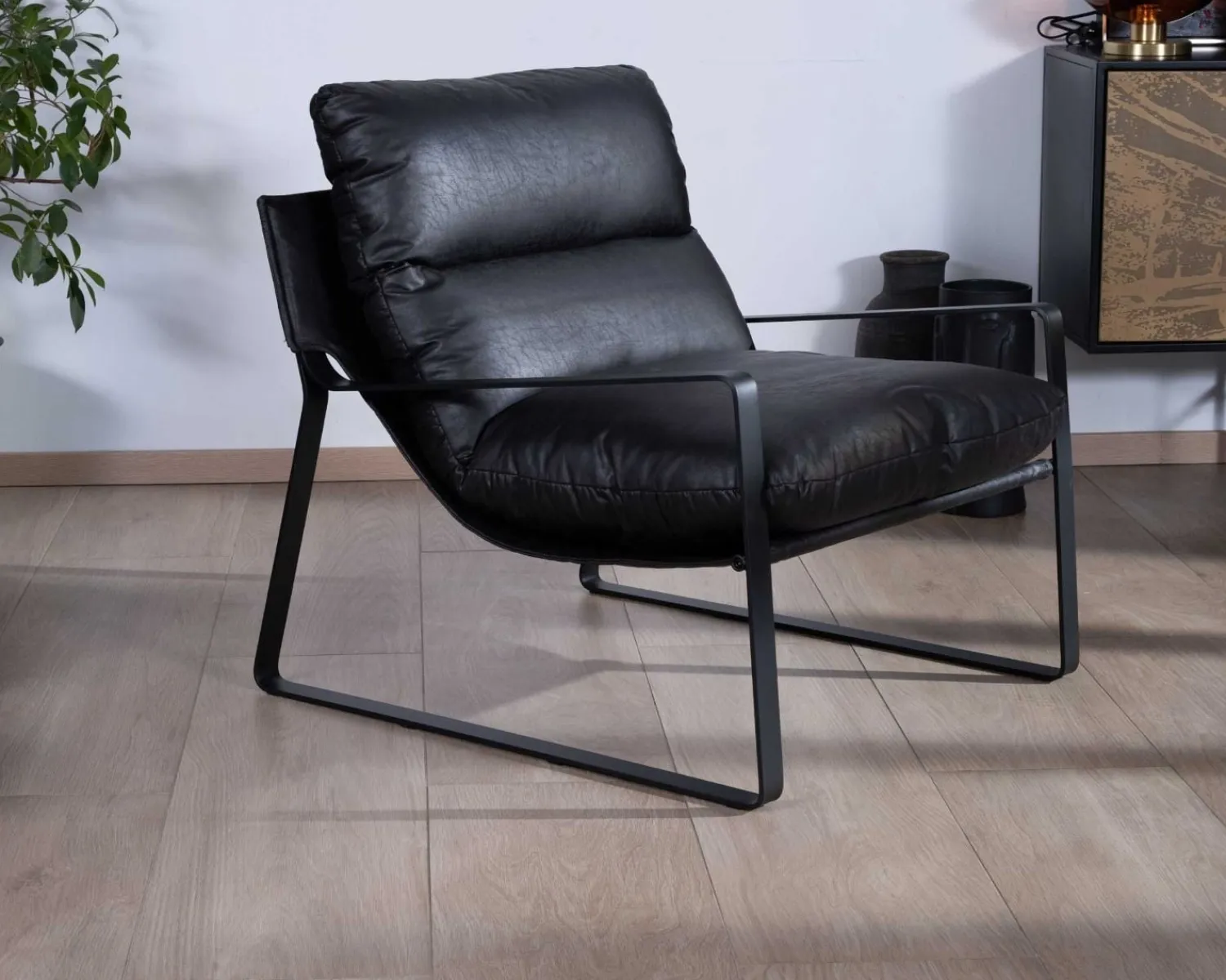 Meuble House Fauteuil club revisité tissu anthracite et métal noir "Torsten" Outlet