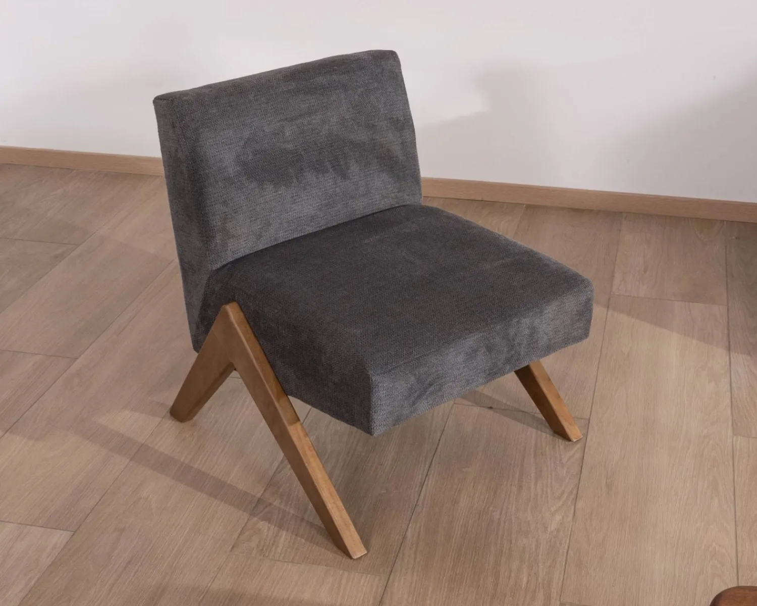 Meuble House Fauteuil déco anthracite style rétro "Tolga" pieds boomerang Sale