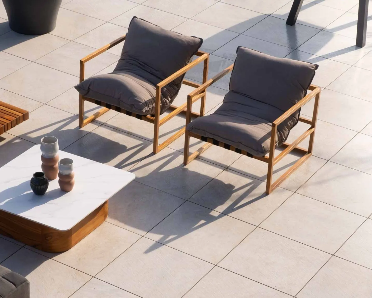 Meuble House Fauteuil de jardin relax teck et tissu Sunbrella Taupe "Maluku Island" Online