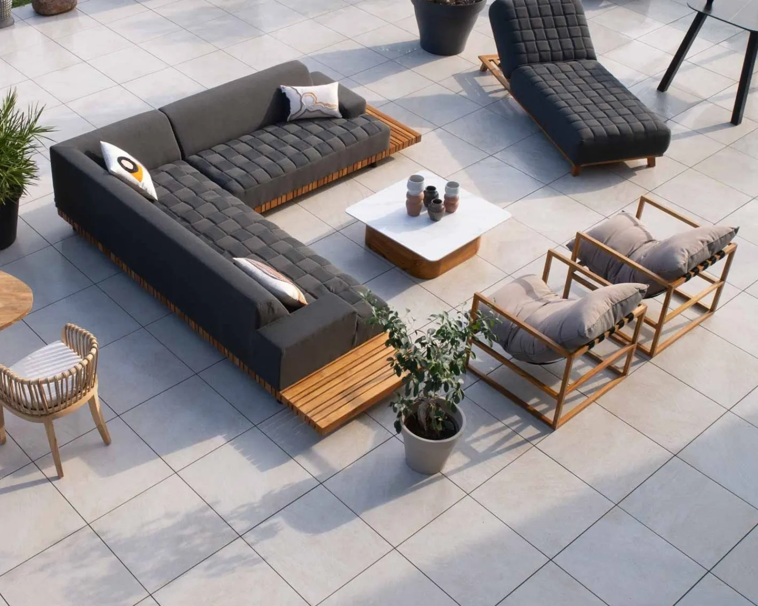 Meuble House Fauteuil de jardin relax teck et tissu Sunbrella Taupe "Maluku Island" Online