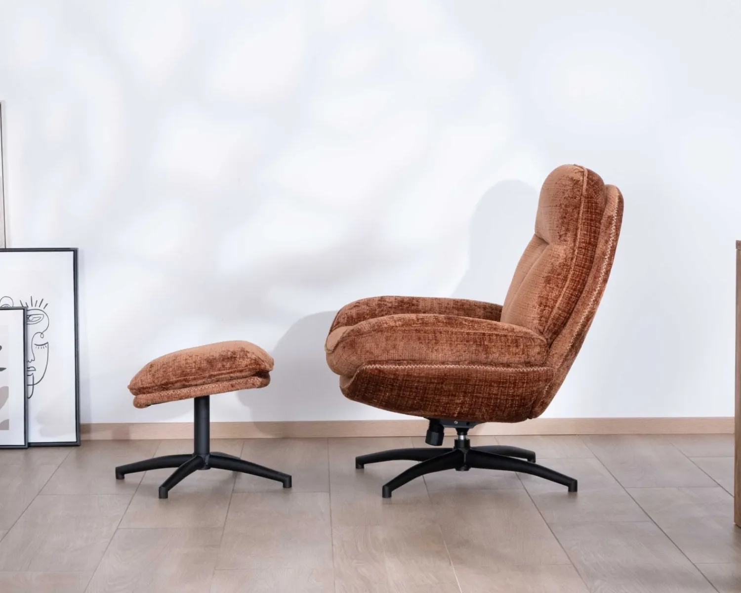 Meuble House Fauteuil de relaxation avec pouf en tissu doux terracotta "Branson" pivotant 360° Clearance