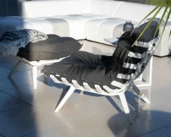 Meuble House Fauteuil d'extérieur grand confort avec repose-pieds modulaire gris foncé et blanc