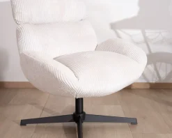 Meuble House Fauteuil enveloppant en tissu blanc et pied pivotant en métal