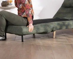 Meuble House Fauteuil esprit vintage en tissu vert kaki