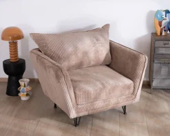 Meuble House Fauteuil ultra confort esprit scandinave en velours côtelé camel 