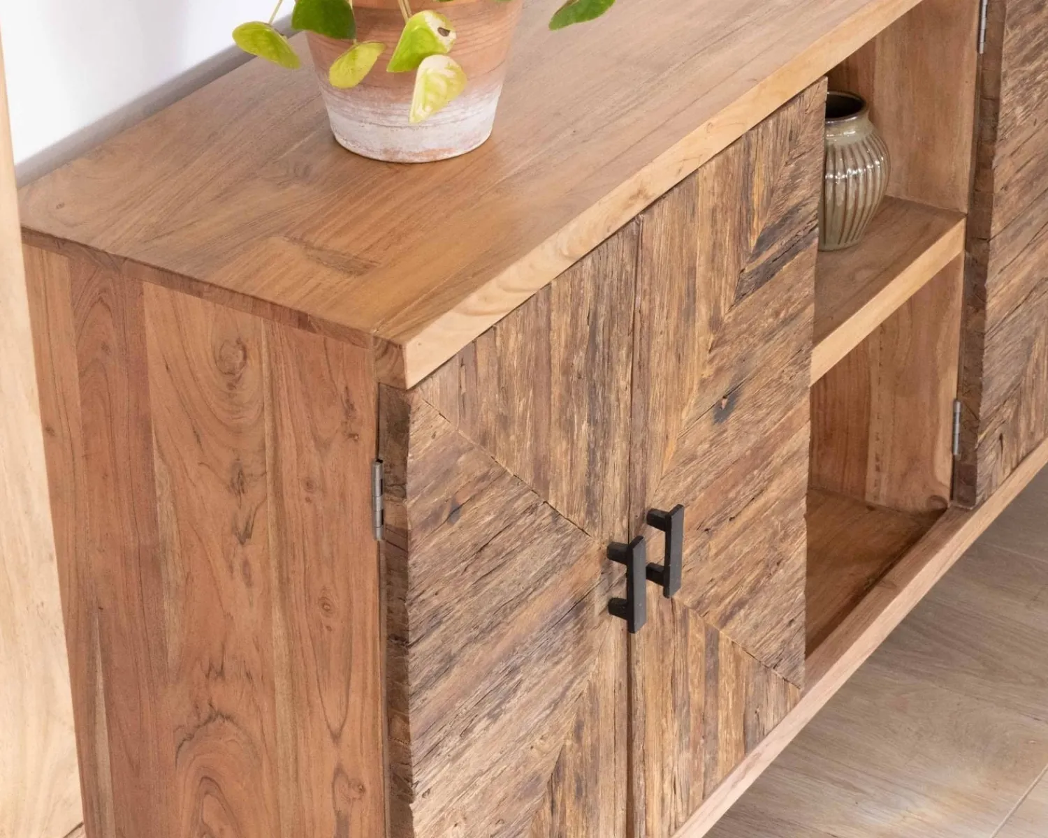 Meuble House Grand buffet bas acacia massif 175cm style ethnique "Géonidum" Sale