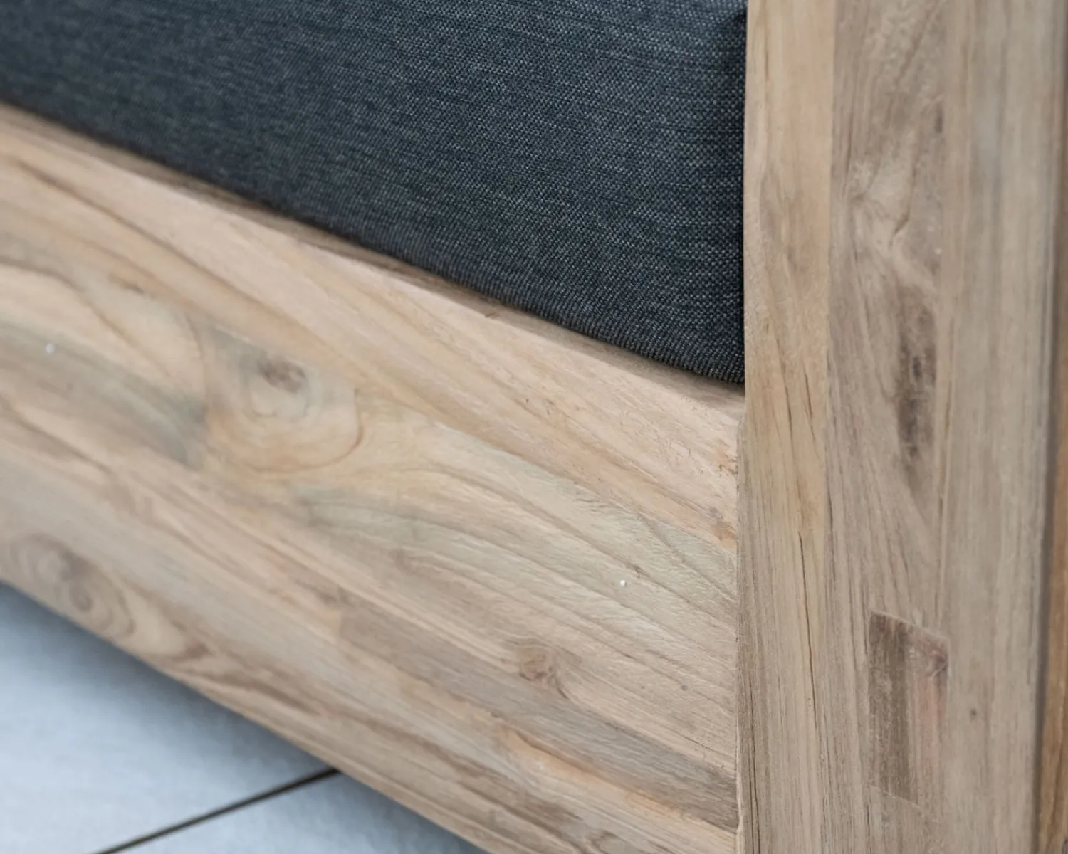 Meuble House Grand canapé modulaire spécial extérieur en teck et tissu gris foncé "Zénith" Discount