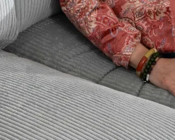 Meuble House Grand canapé moelleux avec pouf modulaire