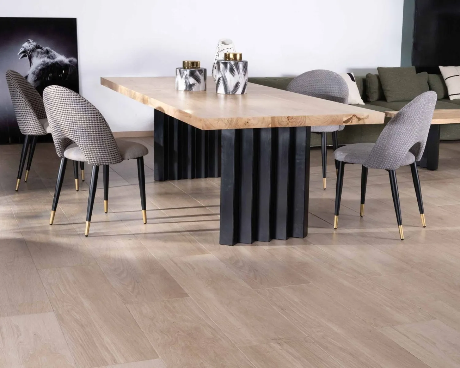 Meuble House Grande table de repas 260 cm acacia pieds métal noir plissés "Audacio" Outlet