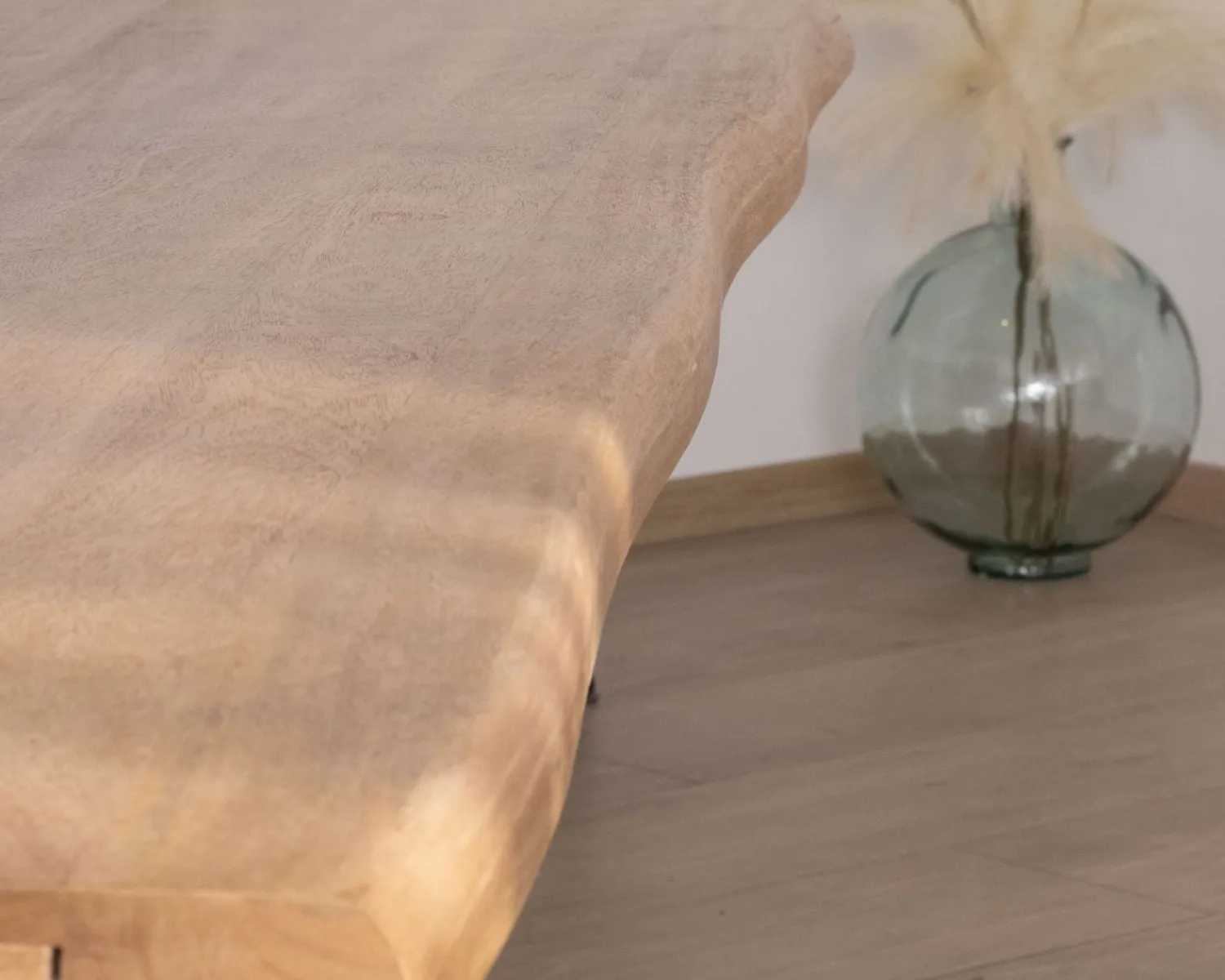 Meuble House Grande table de repas 240 cm plateau en manguier bords naturels "Presolino" pieds croix métal Hot