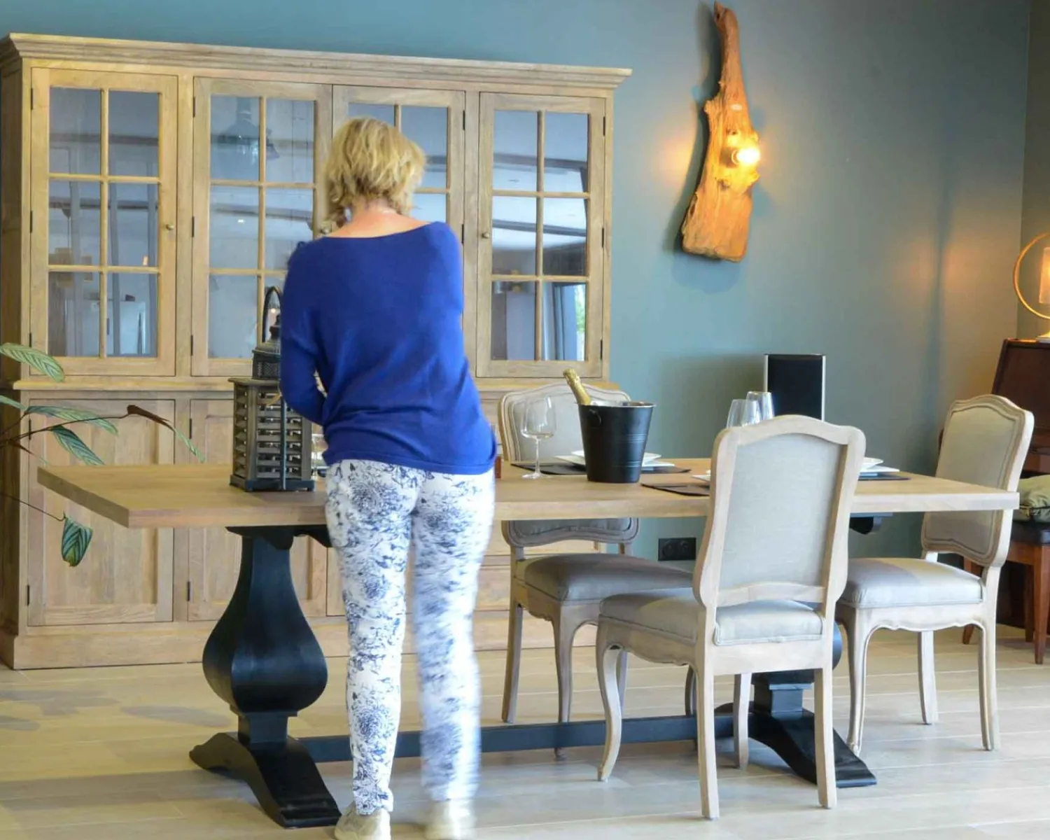 Meuble House Grande table de repas 8/10 places style chic noire et bois "Legacy" Best