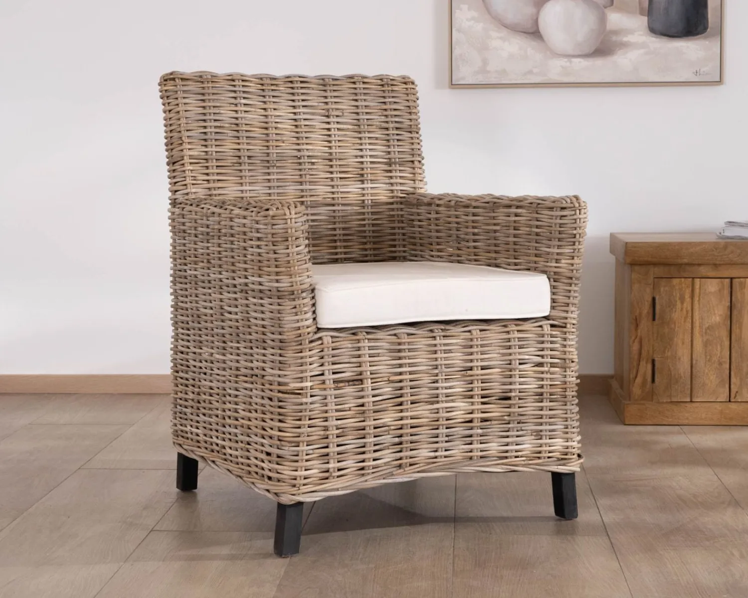 Meuble House Grand fauteuil de jardin confort en kubu grisé et tissu "Balangan Beach"
