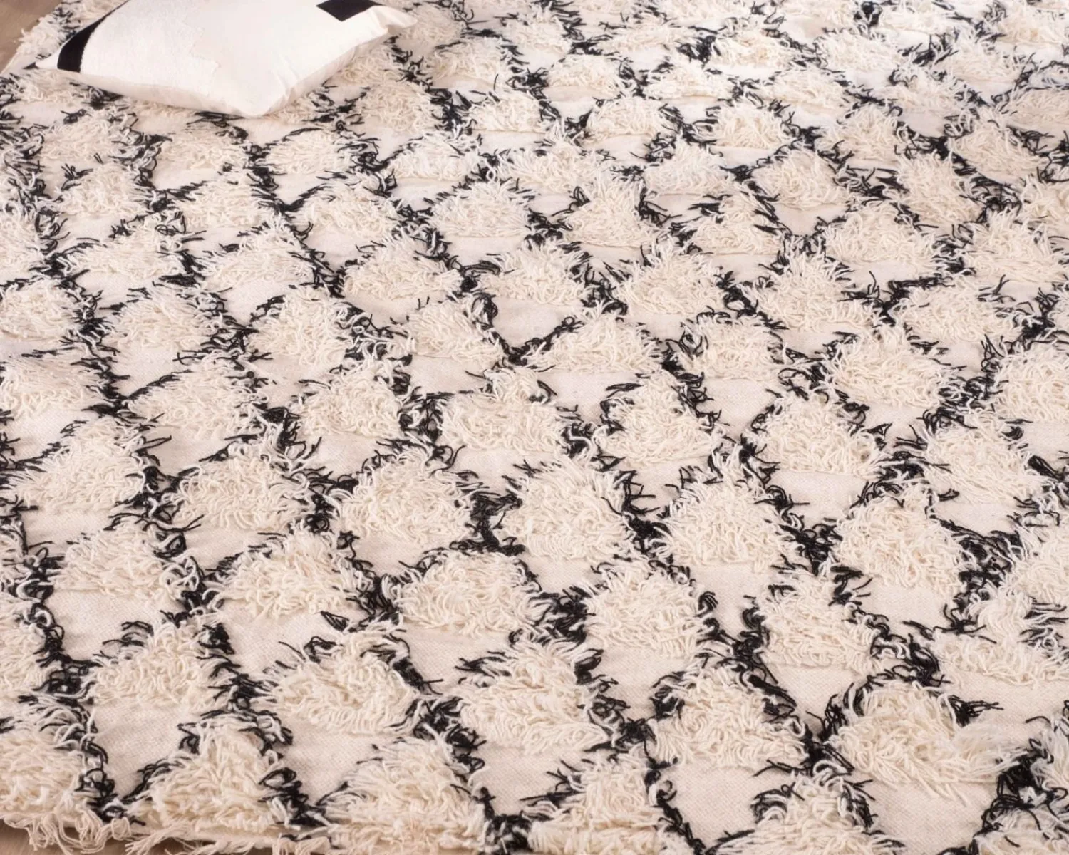 Meuble House Grand tapis en coton et laine 200x300cm "Kavon" Discount