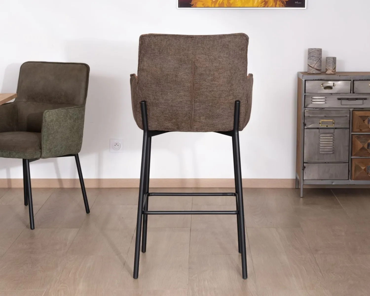 Meuble House Lot de 2 chaises de bar bi-matière cognac et marron "Lokka" esprit rétro