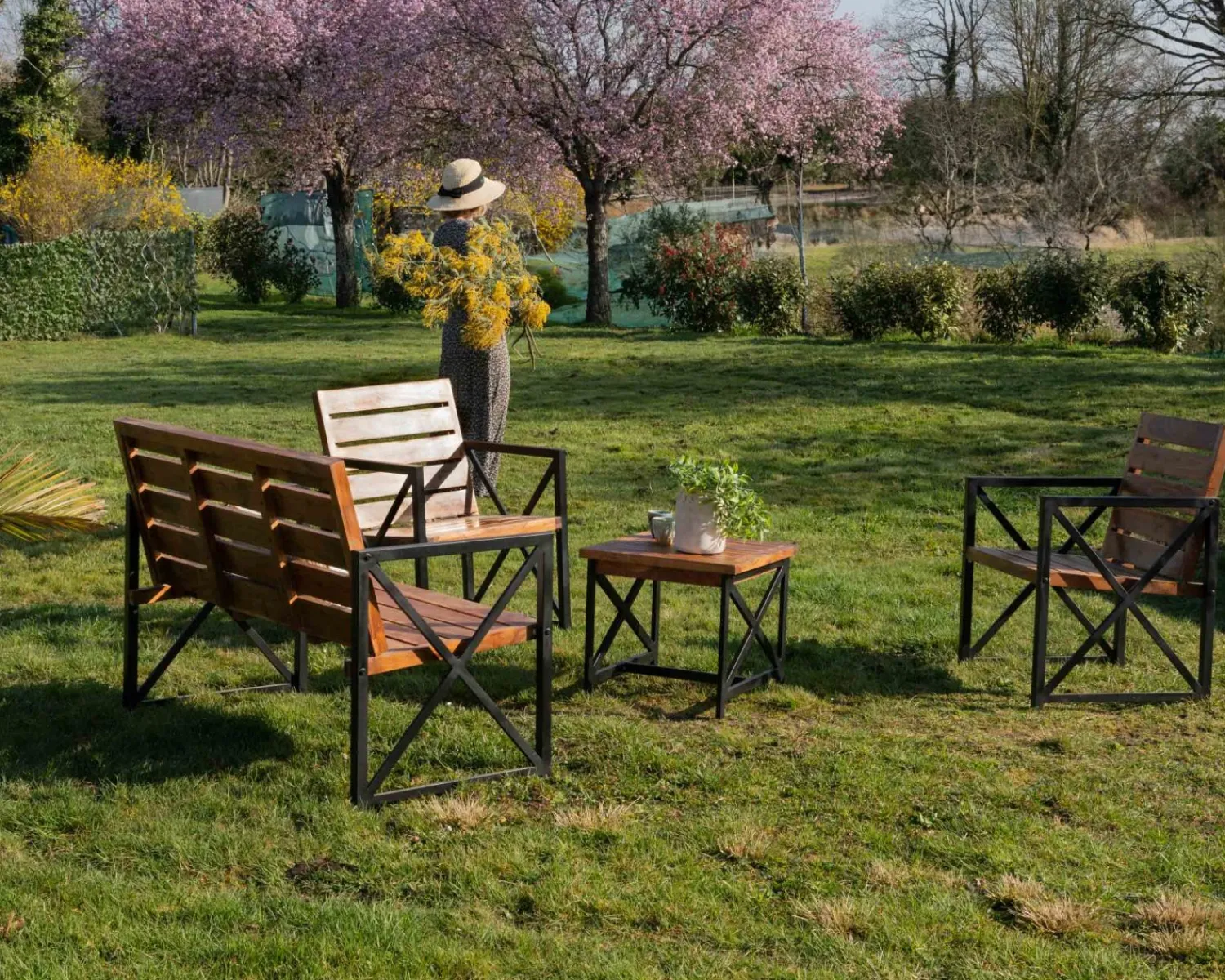 Meuble House Lot de 2 chaises de jardin en bois et métal "Gardénia" Discount
