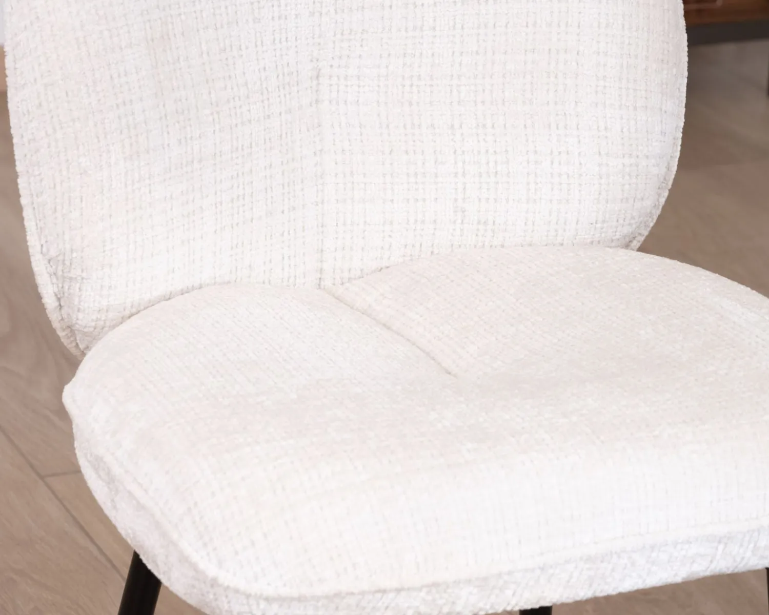 Meuble House Lot de 2 chaises de repas confort style scandinave "Kinsac" en tissu bouclette blanc Best