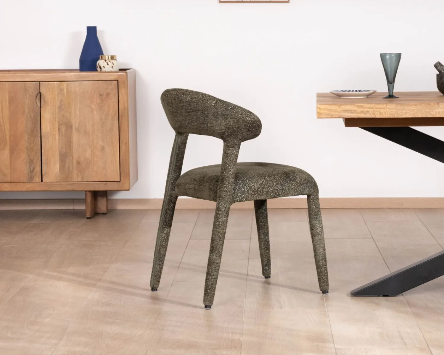 Meuble House Lot de 2 chaises de repas design recouvrement total en tissu bouclettes kaki "Amarello" Sale