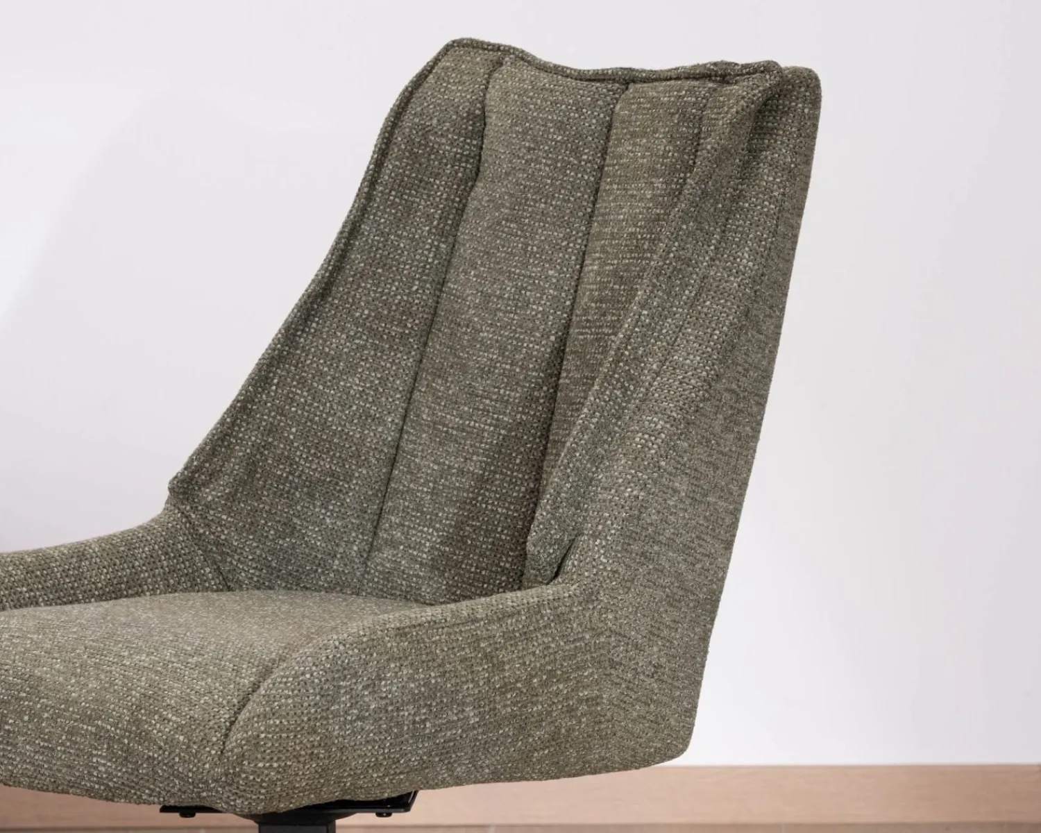 Meuble House Lot de 2 chaises de repas design contemporain en tissu vert "Webber" pied pivotant en métal noir Best