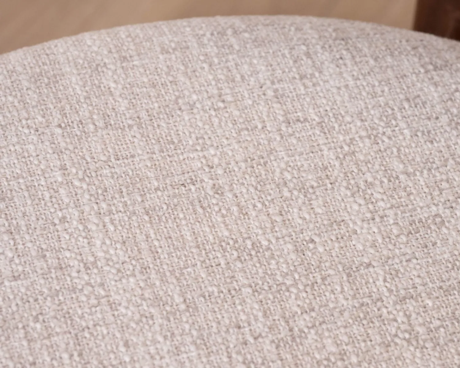 Meuble House Lot de 2 chaises de repas empilables esprit rétro en tissu tramé blanc "Staccato" pieds aspect bois foncé Discount