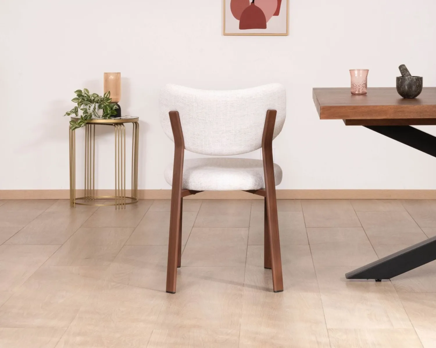 Meuble House Lot de 2 chaises de repas empilables esprit rétro en tissu tramé blanc "Staccato" pieds aspect bois foncé Discount